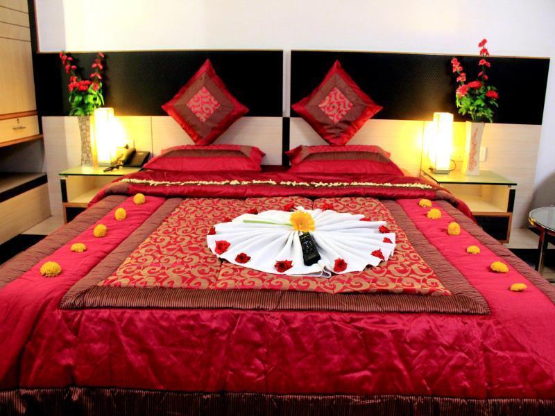 Hotel Sun Park Пондичерри Экстерьер фото