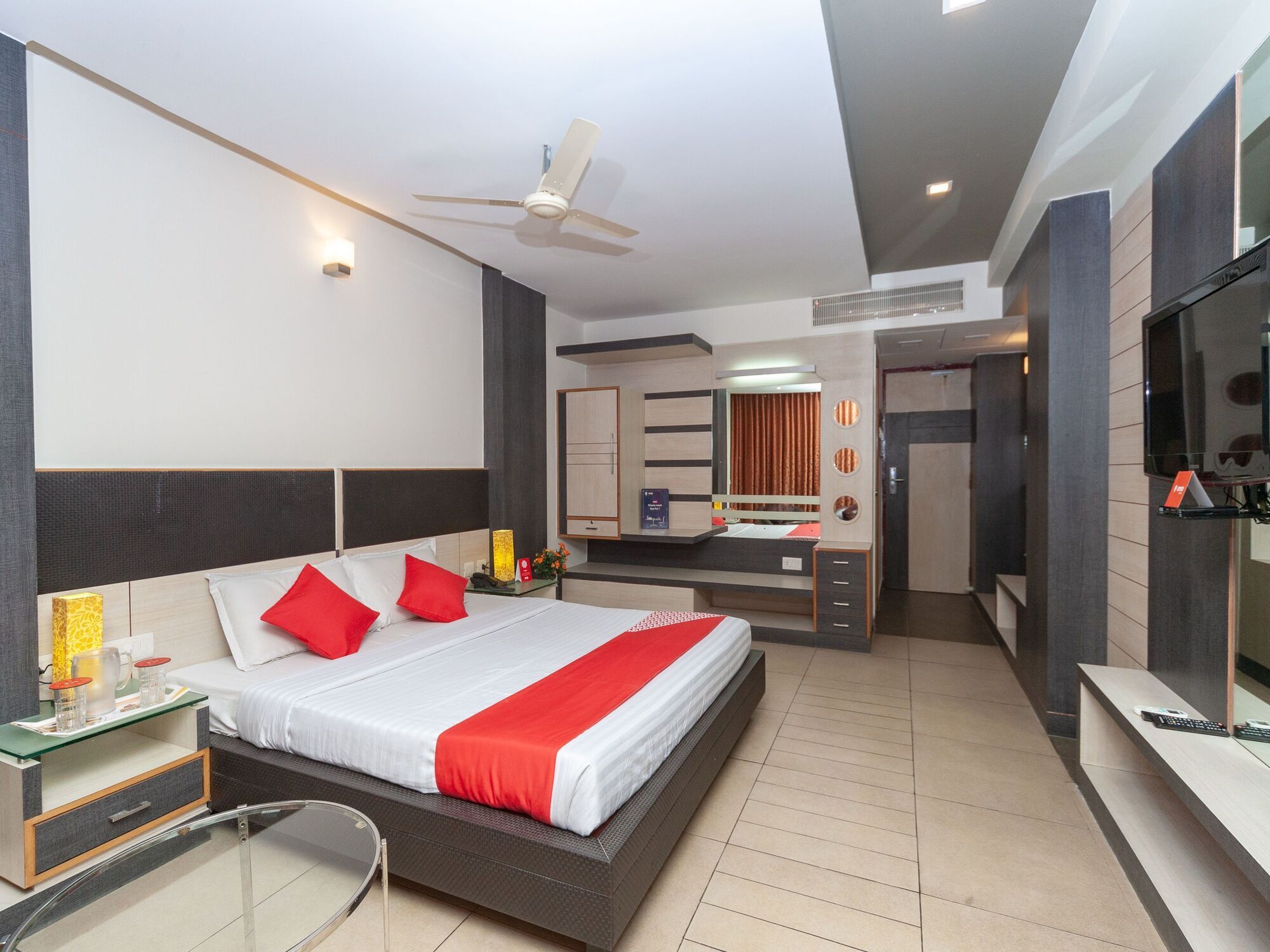 Hotel Sun Park Пондичерри Экстерьер фото