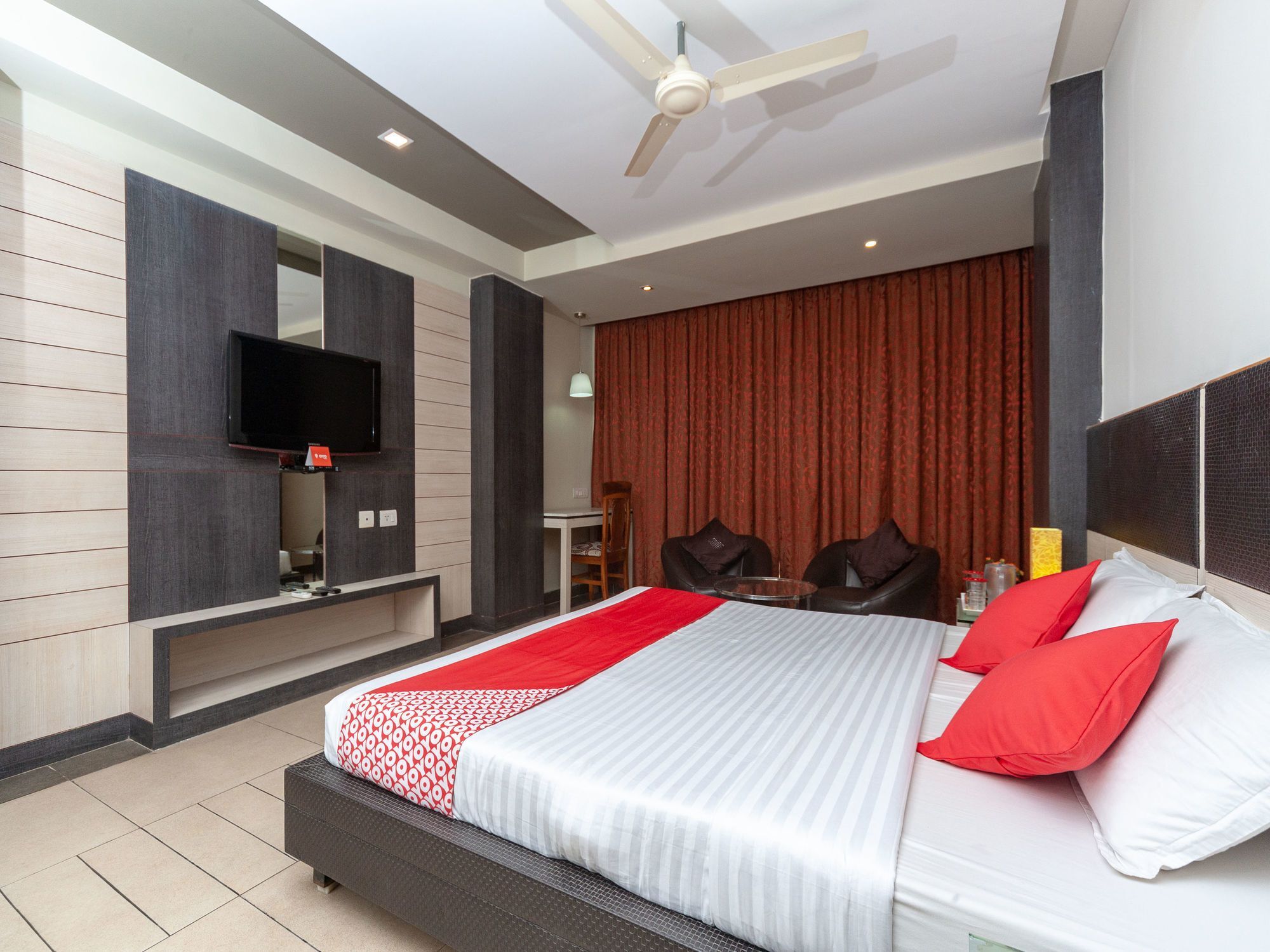 Hotel Sun Park Пондичерри Экстерьер фото