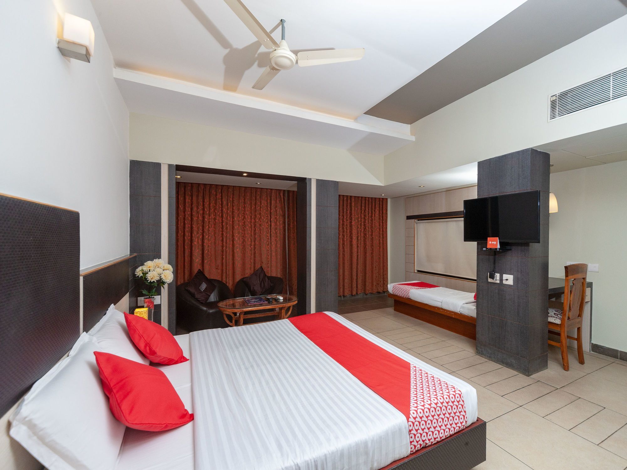 Hotel Sun Park Пондичерри Экстерьер фото