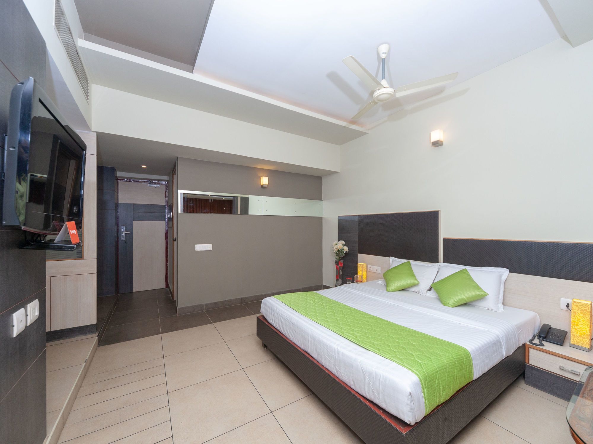 Hotel Sun Park Пондичерри Экстерьер фото